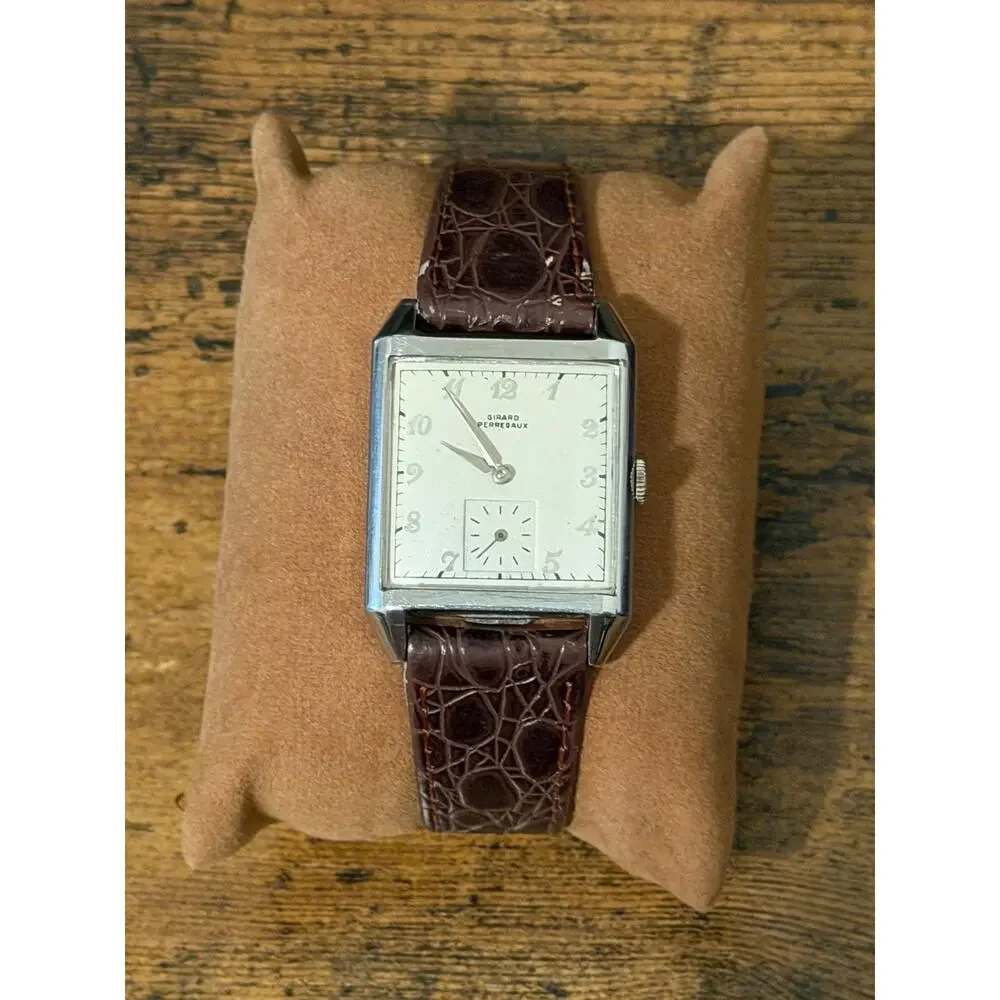 Girard-Perregaux Rectangular Manual Wind Watch Small Seconds